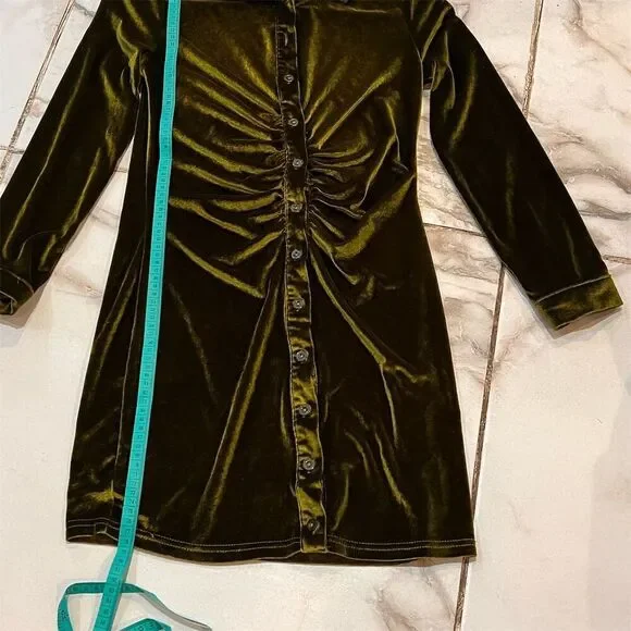 Blush Mark Women's Green Velvet Button-Up Mini Dress Size M - Picture 1 of 8